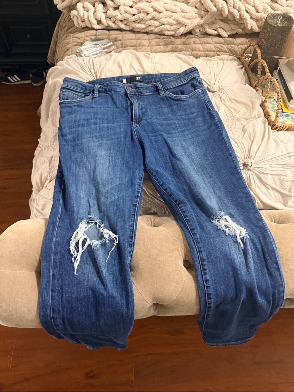 KUT from the Kloth Blue Distressed Women's Jeans 14